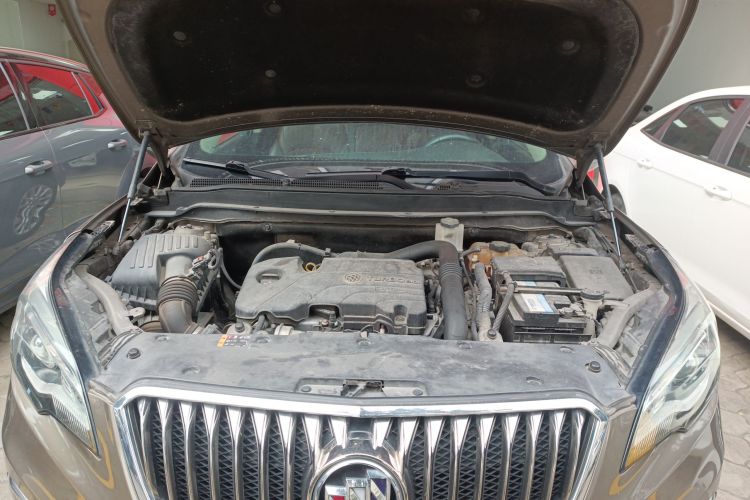 别克 昂科威 2016款 20T 两驱精英型机舱底盘24