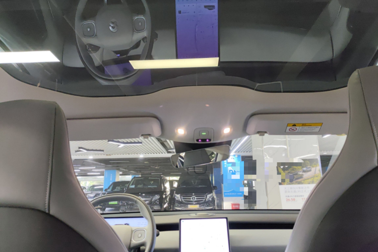 蔚来ET5 2022款 75kWh中控内饰22