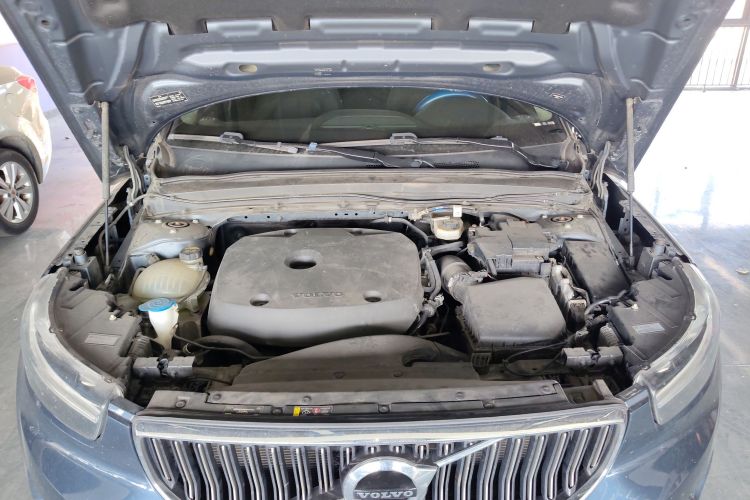 沃尔沃XC40 2022款 T4 四驱智行时尚版局部细节24