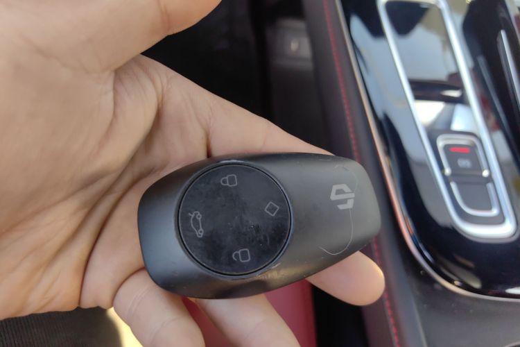 零跑汽车 零跑S01 2019款 380 Pro中控内饰11