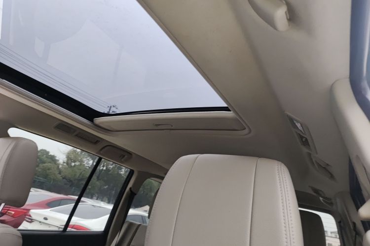 三菱 帕杰罗（平行进口） 局部细节22