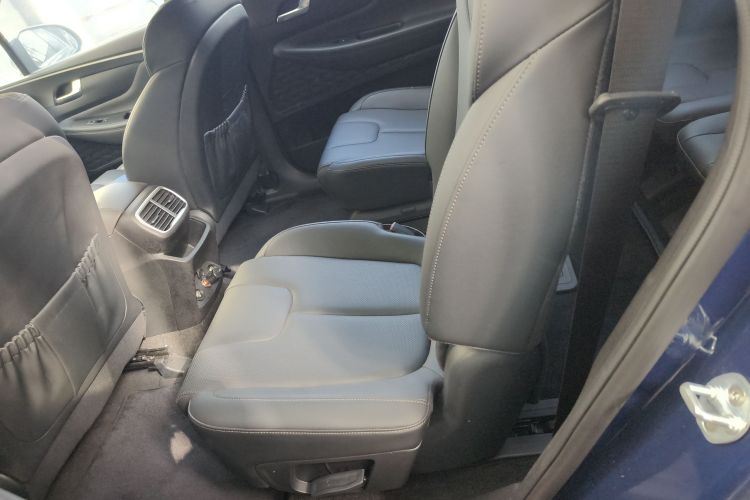 现代 胜达 2020款 380 TGDi 自动两驱DLX智尊版中控内饰21