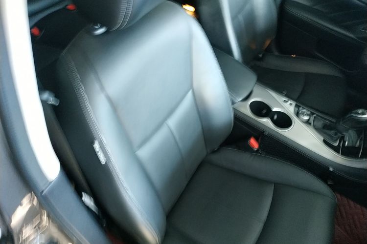 英菲尼迪Q50L 2018款 2.0T 逸享版 国VI局部细节41