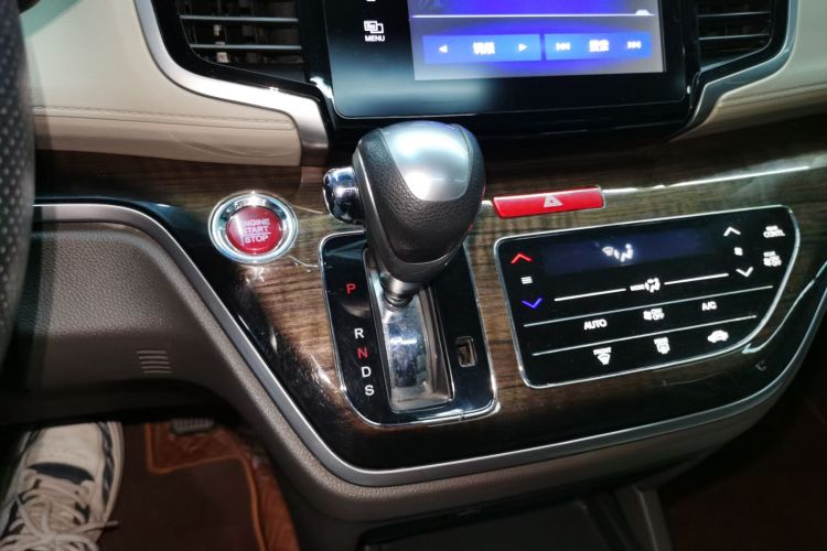 本田 奥德赛 2017款 2.4L 豪华版局部细节18