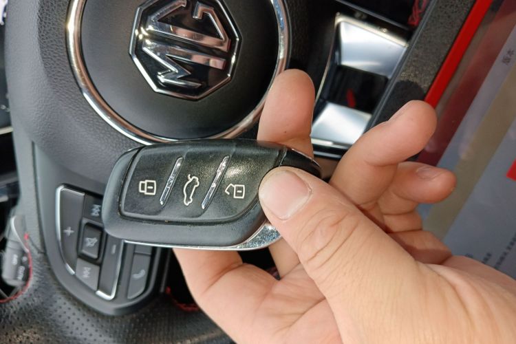 名爵 MG5 2021款 改款 300TGI DCT青奢豪享版中控内饰11