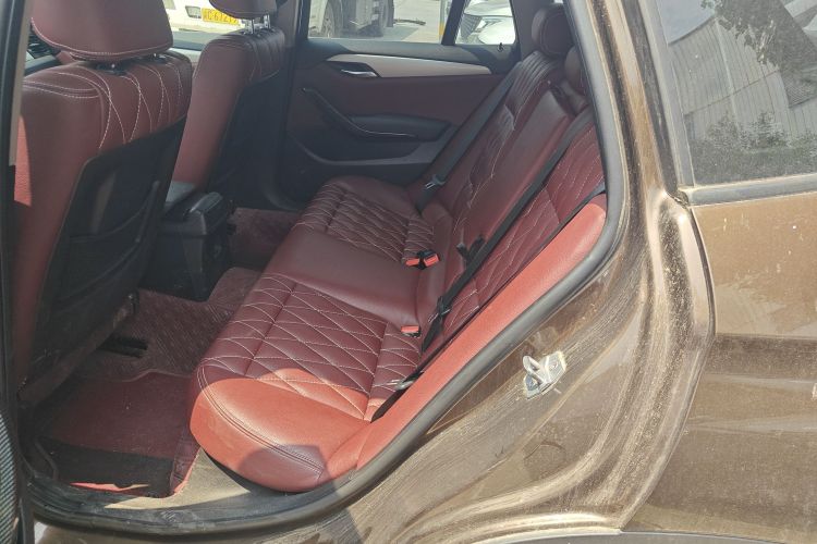 宝马X1 2013款 sDrive18i 时尚型中控内饰21