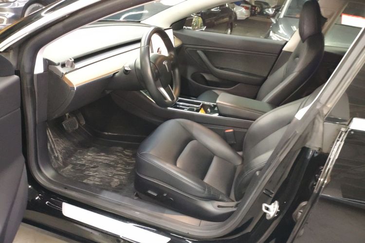 特斯拉 Model 3(进口) 2019款 长续航后驱版中控内饰19