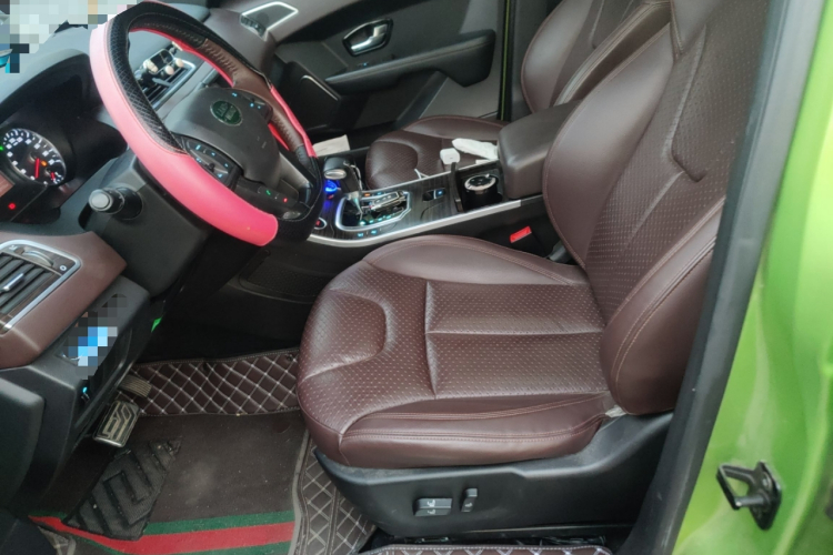 陆风X7 2015款 2.0T 全景尊贵版局部细节19