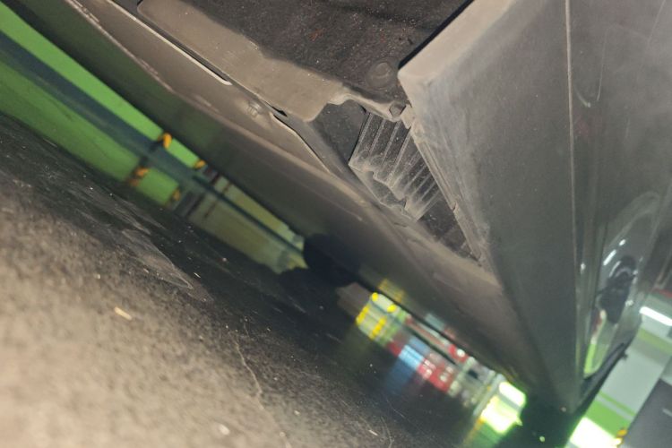 宝马i3 2024款 eDrive 35 L局部细节9002