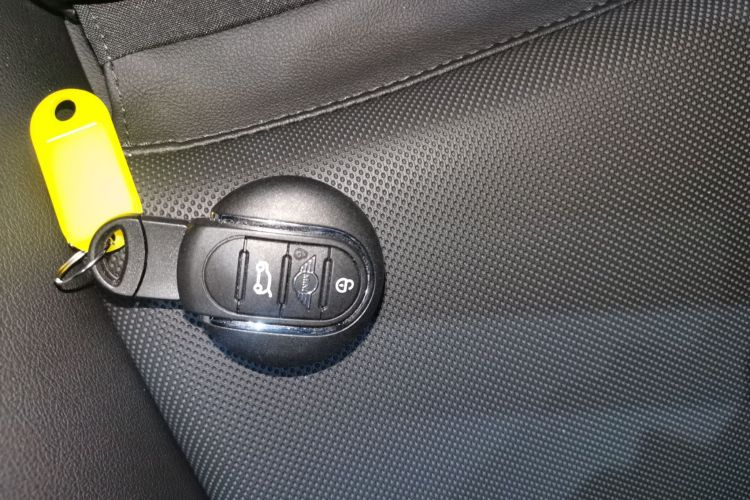 MINI 2023款 1.5T COOPER 国王十字特别版 五门版中控内饰11