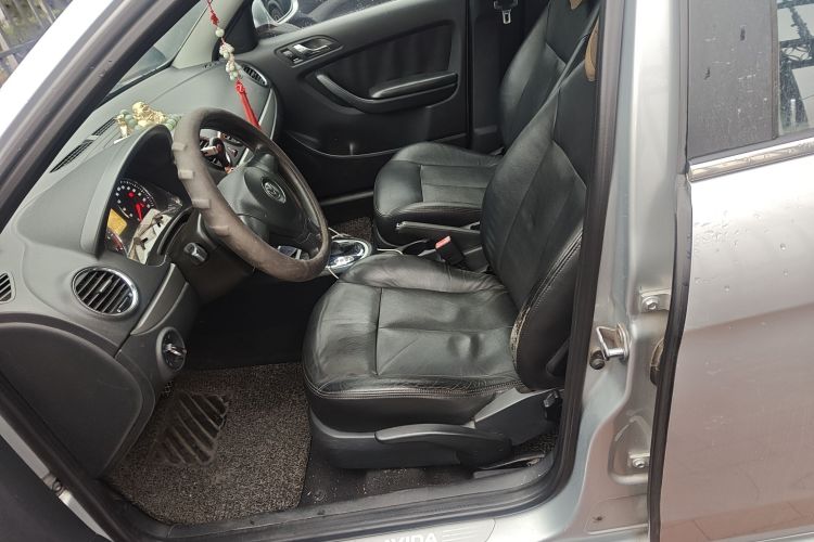 大众 朗逸 2011款 1.6L 自动品雅版局部细节19