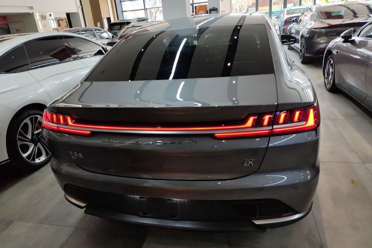 比亚迪 汉 2020款 EV 超长续航版豪华型车身外观6