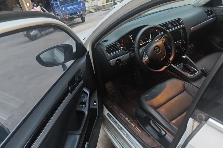 大众 速腾 2017款 280TSI 自动R-Line中控内饰20