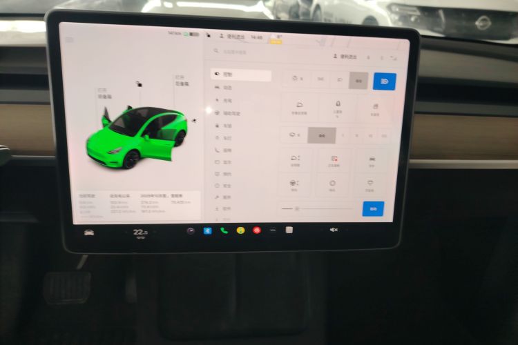 特斯拉 Model Y 2021款 标准续航后驱版中控内饰16