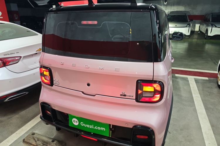 吉利银河 2025款 210km 熊猫卡丁车身外观6