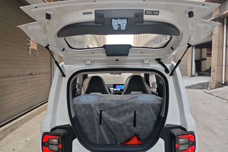 吉利银河 2024款 熊猫mini 200km 耐力熊局部细节23