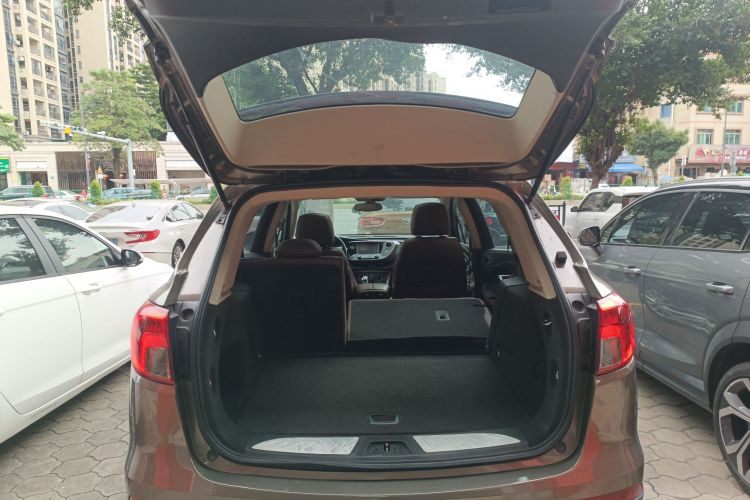 别克 昂科威 2016款 20T 两驱精英型机舱底盘23