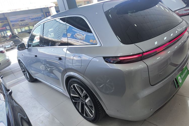 理想汽车 理想L8 2023款 Pro车身外观4