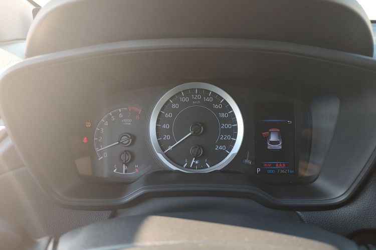 丰田 锋兰达 2022款 2.0L CVT精英版局部细节14