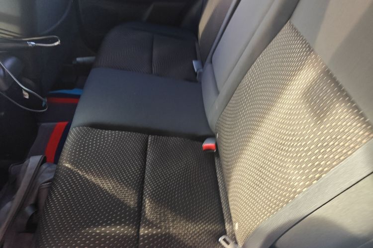 三菱 劲炫ASX 2013款 2.0L CVT两驱精英版中控内饰21