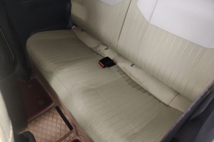 吉利银河 2024款 熊猫mini 200km 龙腾PRO版中控内饰7004