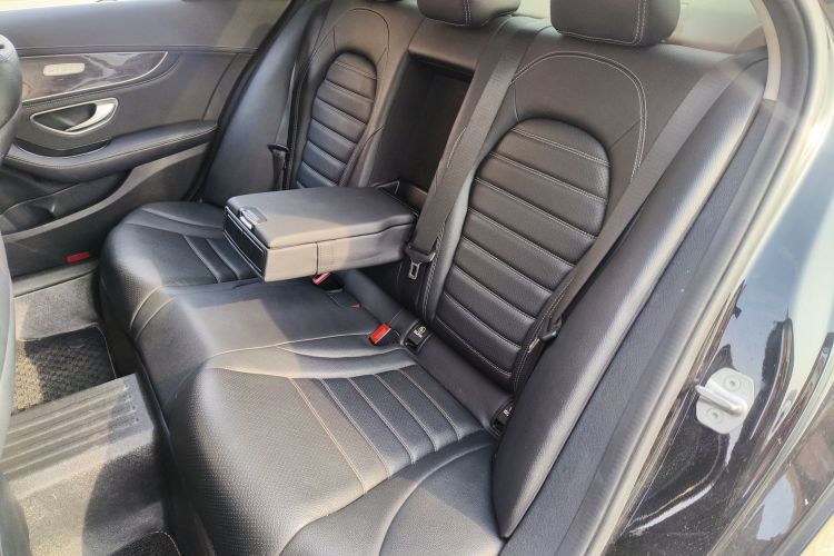 奔驰C级 2017款 C 180 L中控内饰21