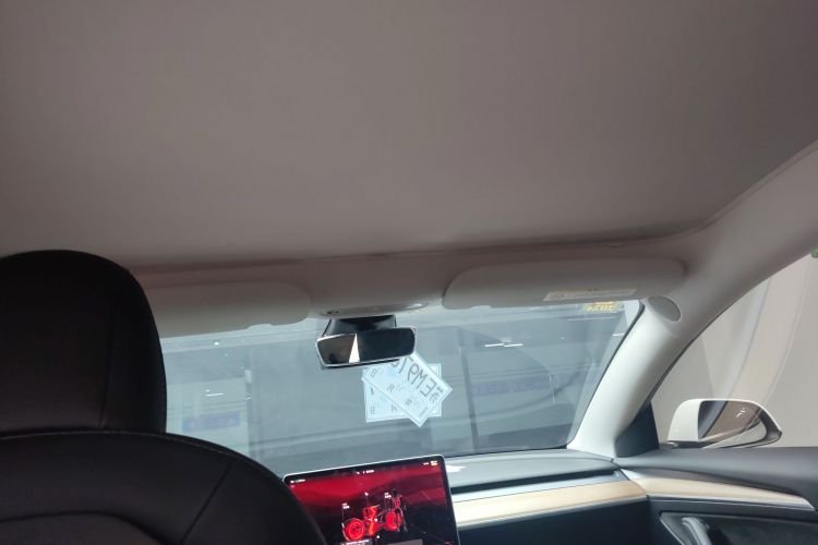 特斯拉 Model 3 2021款 改款二 Performance高性能全轮驱动版中控内饰22