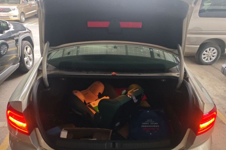 大众 迈腾 2018款 330TSI DSG 领先型局部细节23