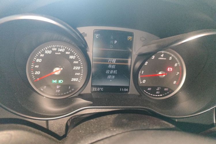 奔驰C级 2018款 C 200 L 运动版局部细节14