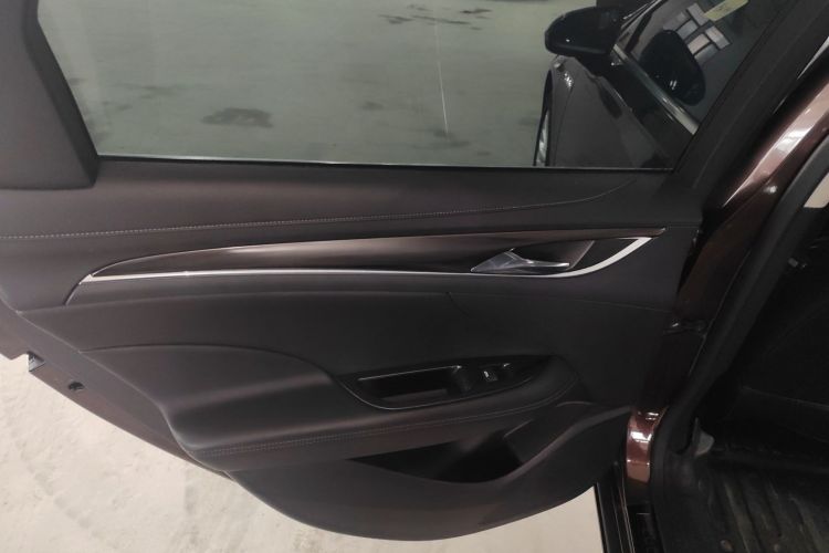 别克 君越 2016款 改款 28T 精英型中控内饰7008