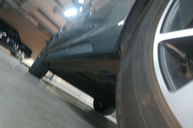 领克05 2020款 2.0TD 四驱劲Plus机舱底盘30