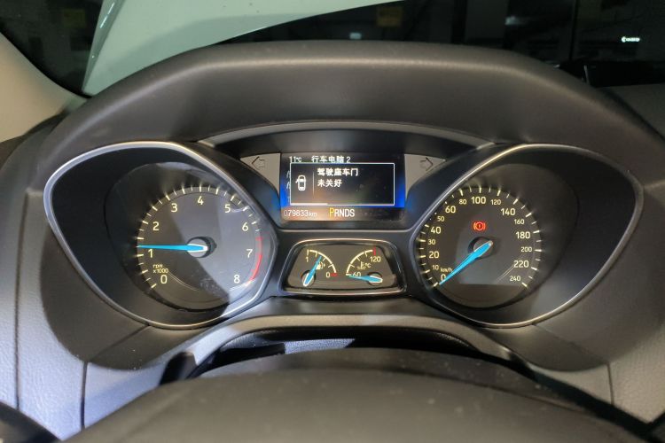 福特 福克斯 2015款 两厢 EcoBoost 180 自动精英型中控内饰14