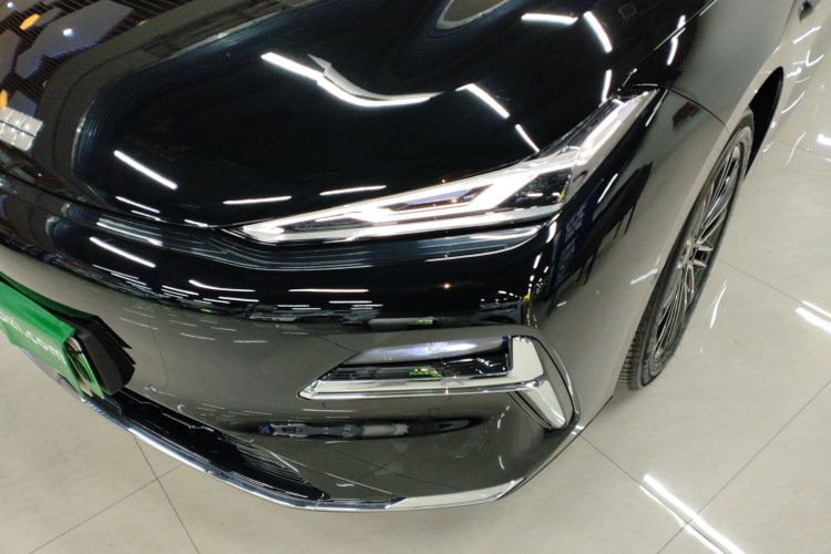 吉利银河 银河星耀8 2025款 130km EM-i 尊贵版局部细节36