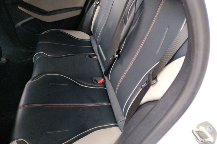 比亚迪 秦PLUS 2021款 DM-i 55KM 旗舰型中控内饰21