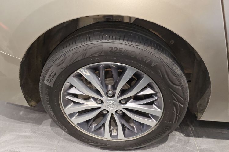 别克GL8 2022款 ES陆尊 653T 尊享型车身外观6008