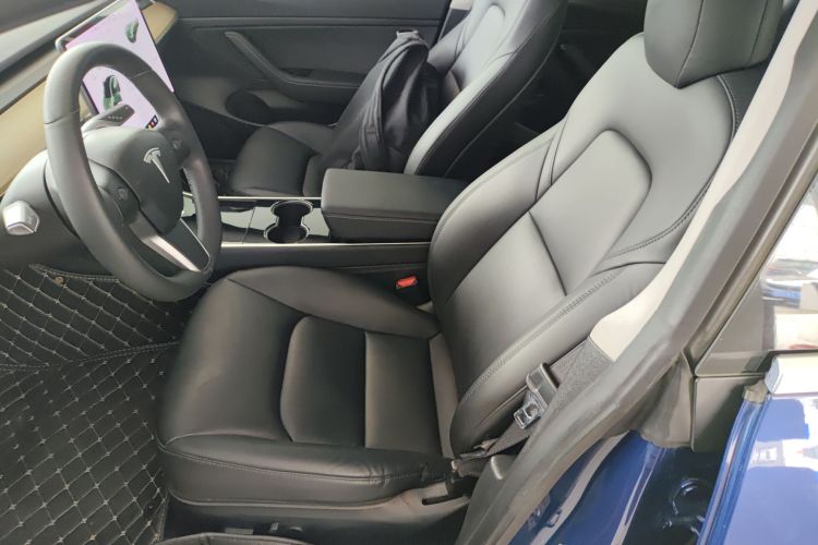 特斯拉 Model 3 2019款 标准续航后驱升级版局部细节19