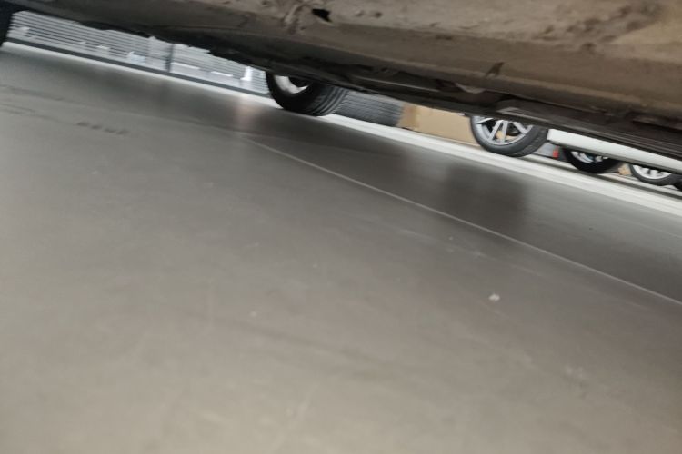 宝马5系 2019款 改款 525Li M运动套装局部细节9001