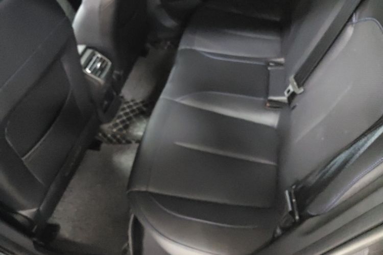 长安 逸动 2025款 蓝鲸 1.5T 500Bar尊贵型中控内饰7004