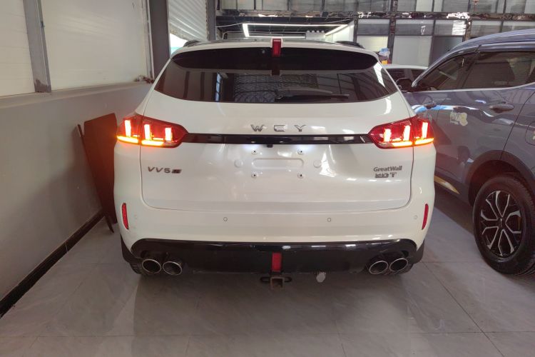 魏牌 VV5 2017款 2.0T 旗舰型车身外观6