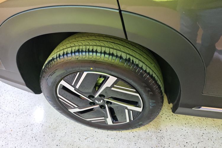 五菱汽车 五菱星光S 2025款 130km 领航型车身外观6008