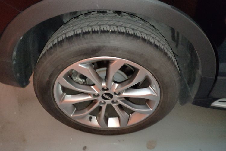 林肯MKC 2017款 2.0T 两驱尊雅版车身外观6008