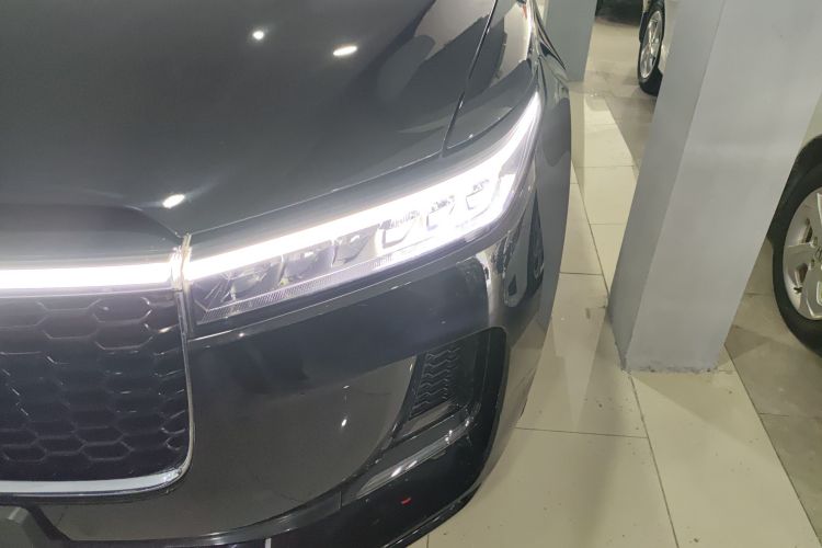 理想汽车 理想ONE 2021款 增程6座版局部细节36