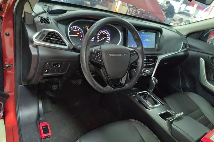 启辰T90 2017款 2.0L CVT智尚版中控内饰7002