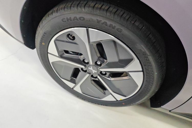 小鹏MONA M03 2025款 515 长续航 Plus车身外观6008