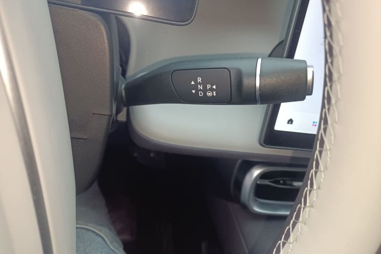 零跑汽车 零跑B01 2025款 650悦享版中控内饰18