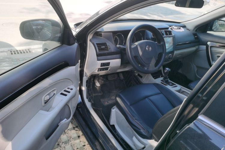 东风风神A60 2016款 1.6L DCT豪华型中控内饰20