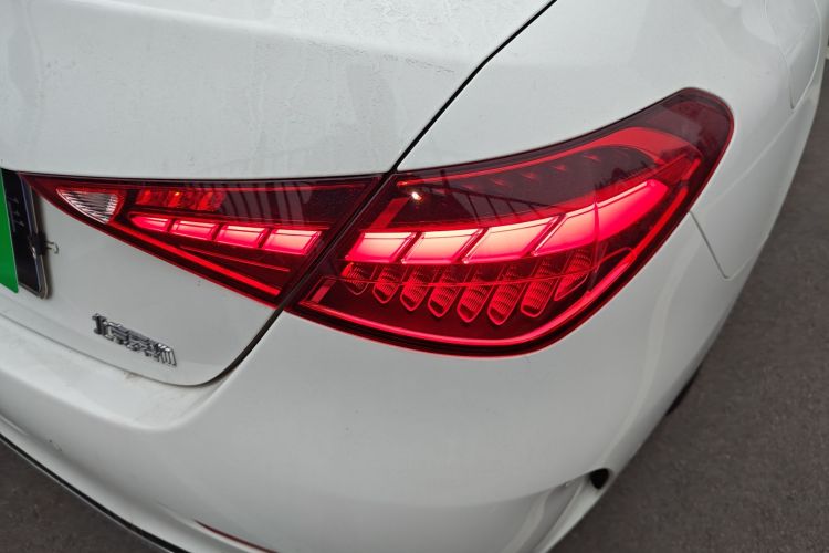 奔驰C级 2024款 C 200 L 运动版车身外观6006