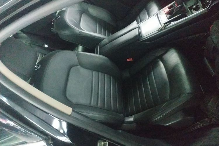 雪铁龙C6 2017款 350THP 豪华型局部细节41