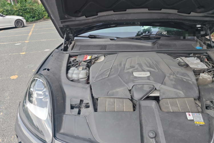 保时捷 2018款 Cayenne 3.0T局部细节9006