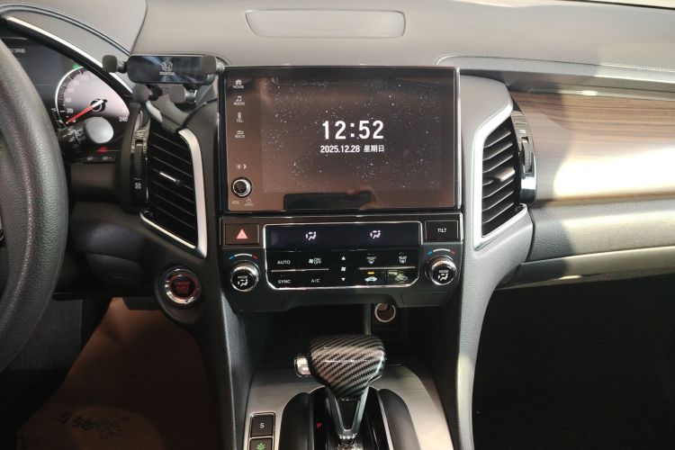 本田 冠道 2019款 240TURBO 两驱精英版局部细节16
